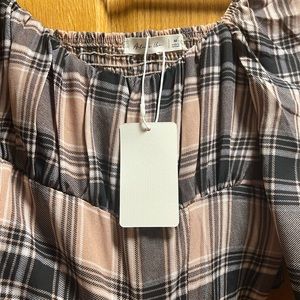 Long sleeve crop top blouse